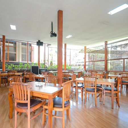 Ahadiat Hotel & Bungalow Bandung Ngoại thất bức ảnh