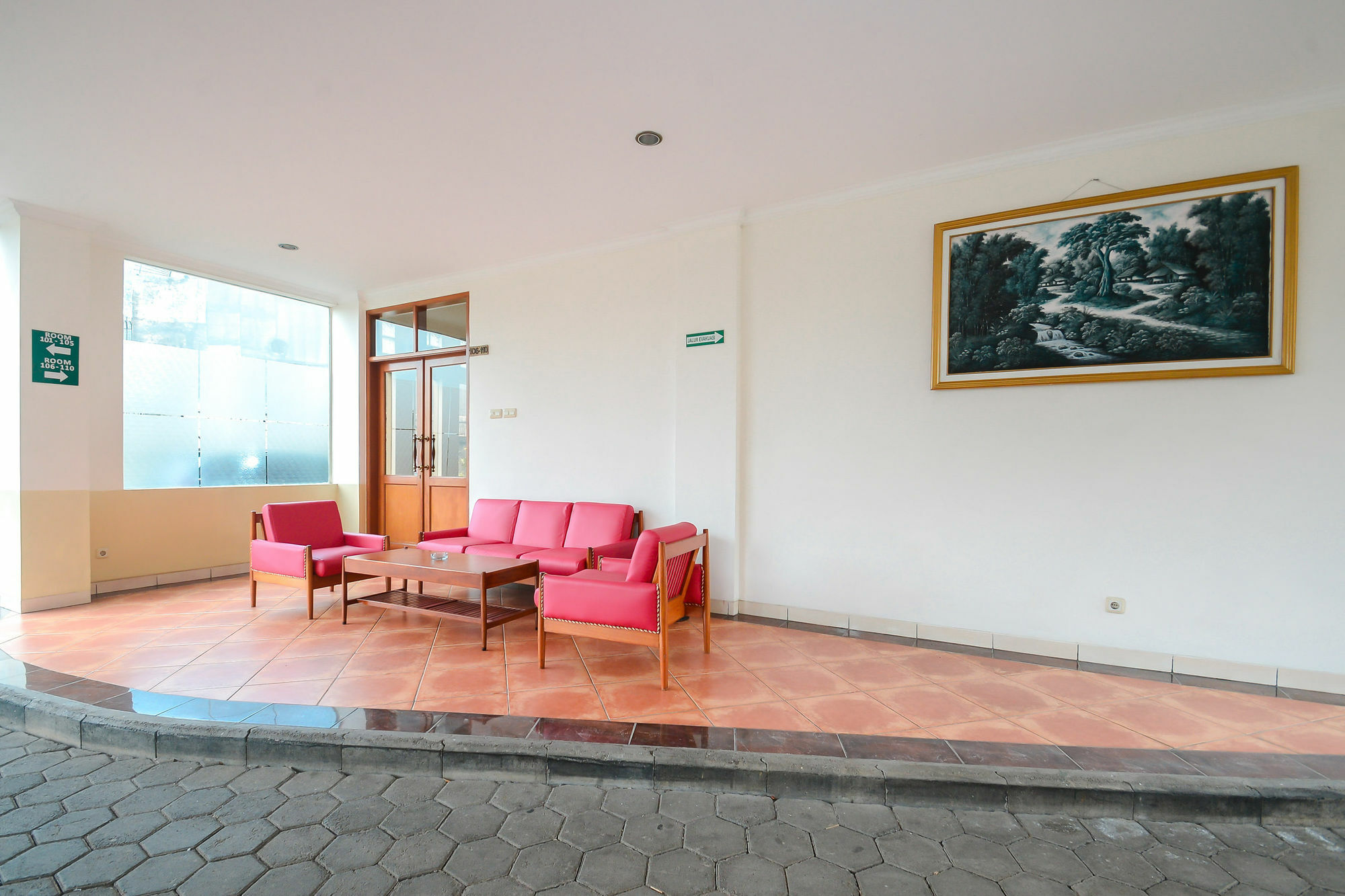 Ahadiat Hotel & Bungalow Bandung Ngoại thất bức ảnh