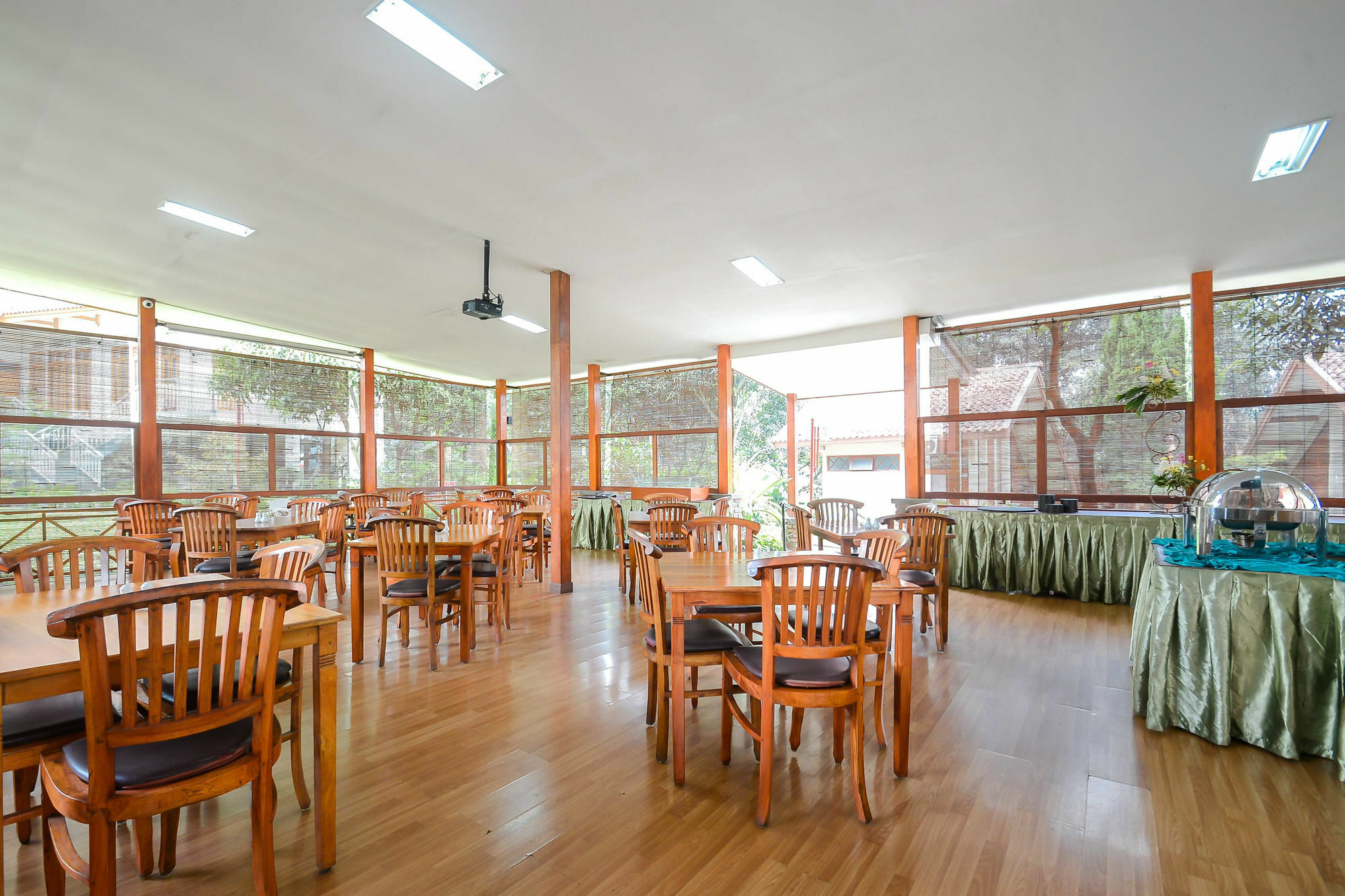 Ahadiat Hotel & Bungalow Bandung Ngoại thất bức ảnh